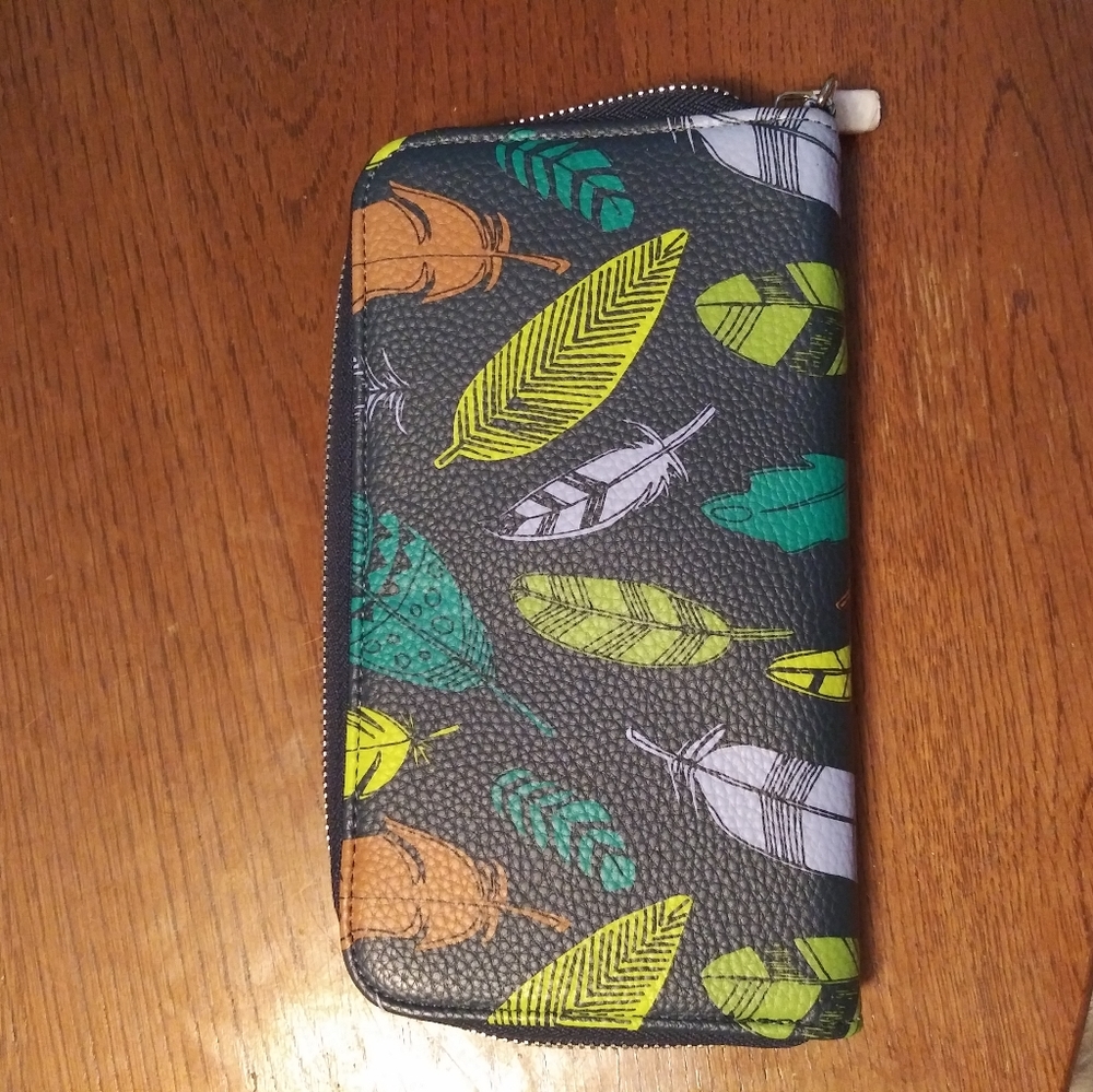 Thirty one wallet